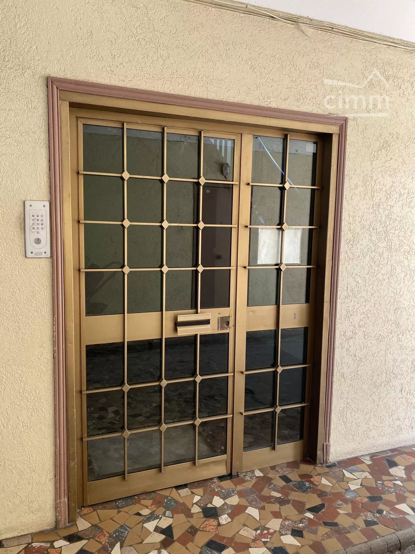 A LOUER STUDIO - Miniature 3