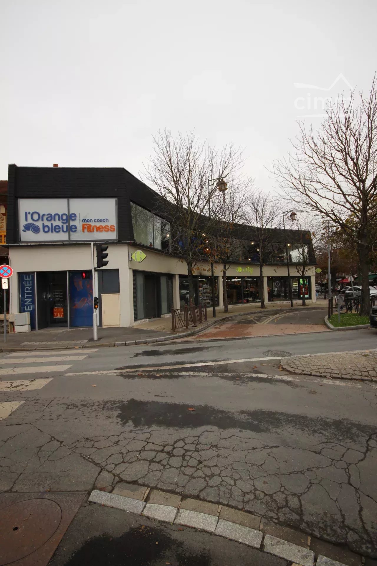 A vendre immeuble de rapport à Gournay sur Marne - Photo 1