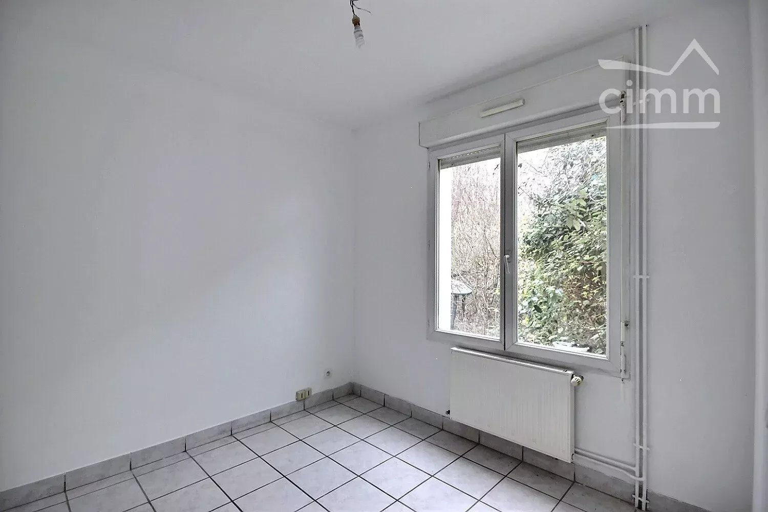 A VENDRE MAISON 5 Pièces à Saint Thibault des Vignes - Miniature 5