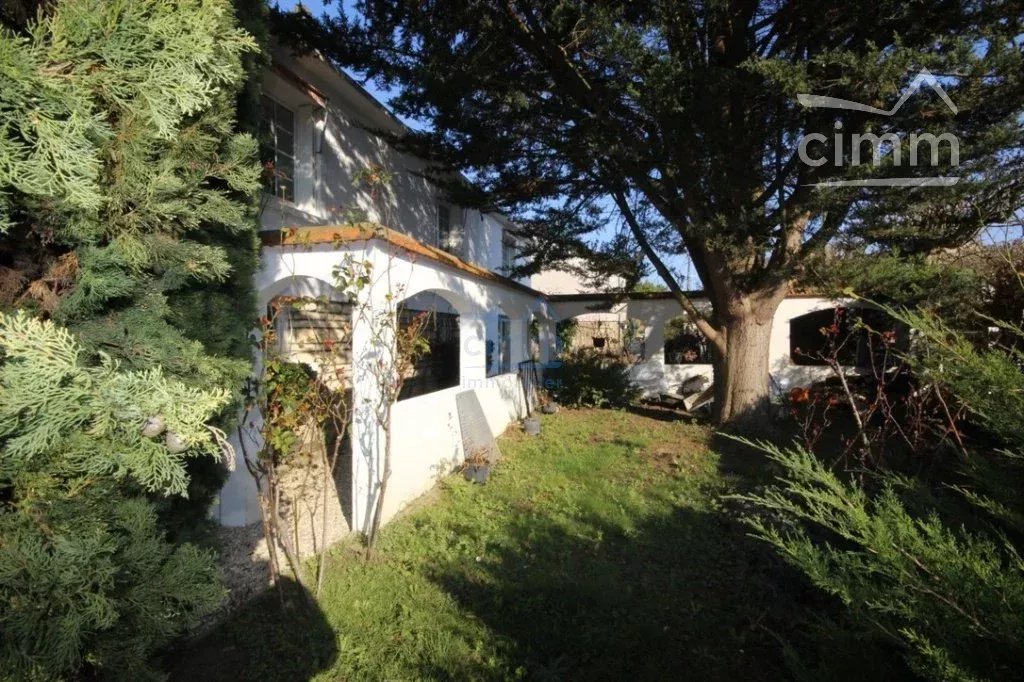 A VENDRE MAISON 7 PIECES A GOURNAY SUR MARNE - Photo 1