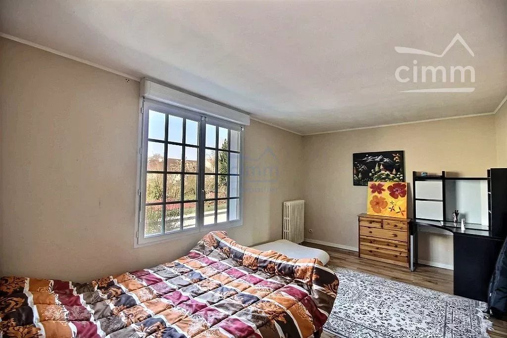 A VENDRE MAISON 7 PIECES A GOURNAY SUR MARNE - Miniature 10