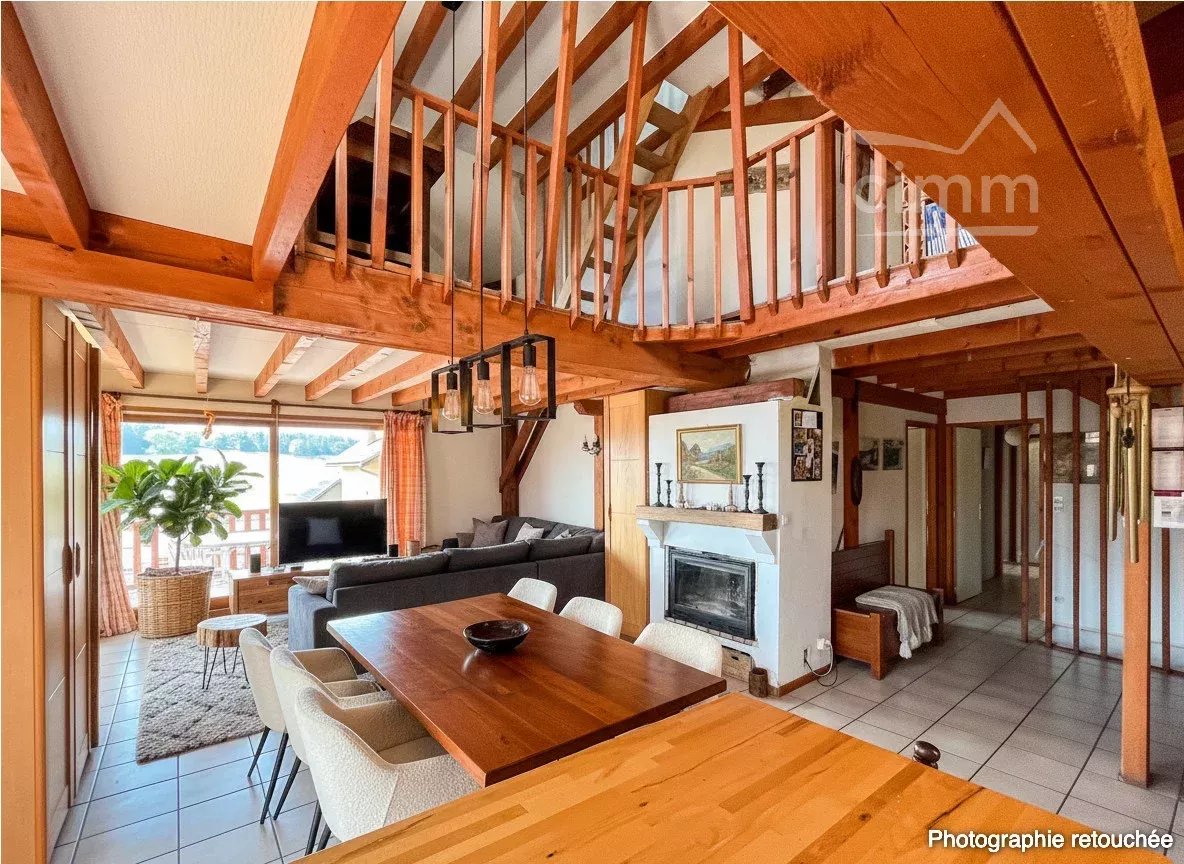Maison 11 pièces 183 m² · à Plateau-des-Petites-Roches · 183 m² · 410 000 €