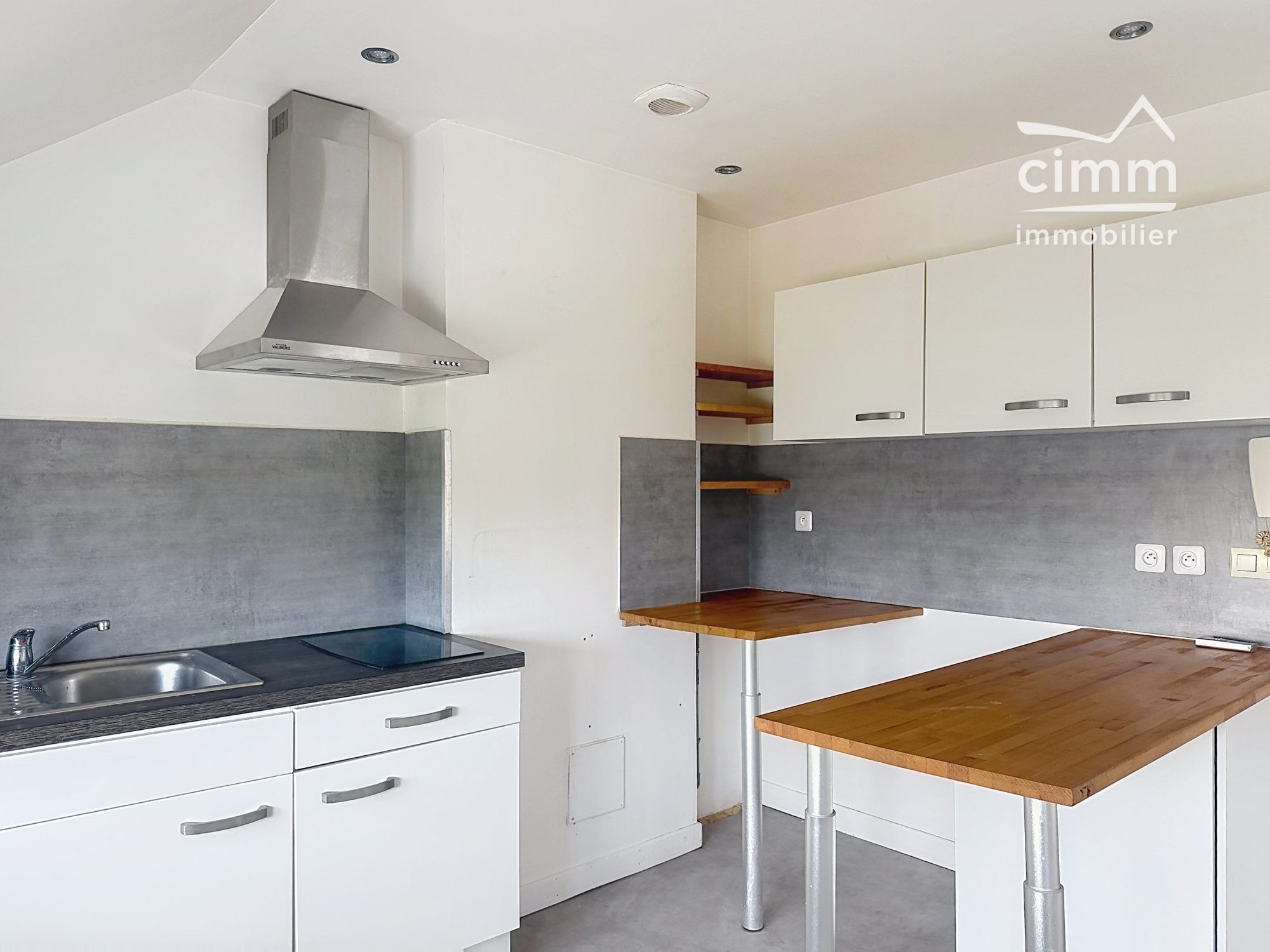 Appartement à Corbeilles