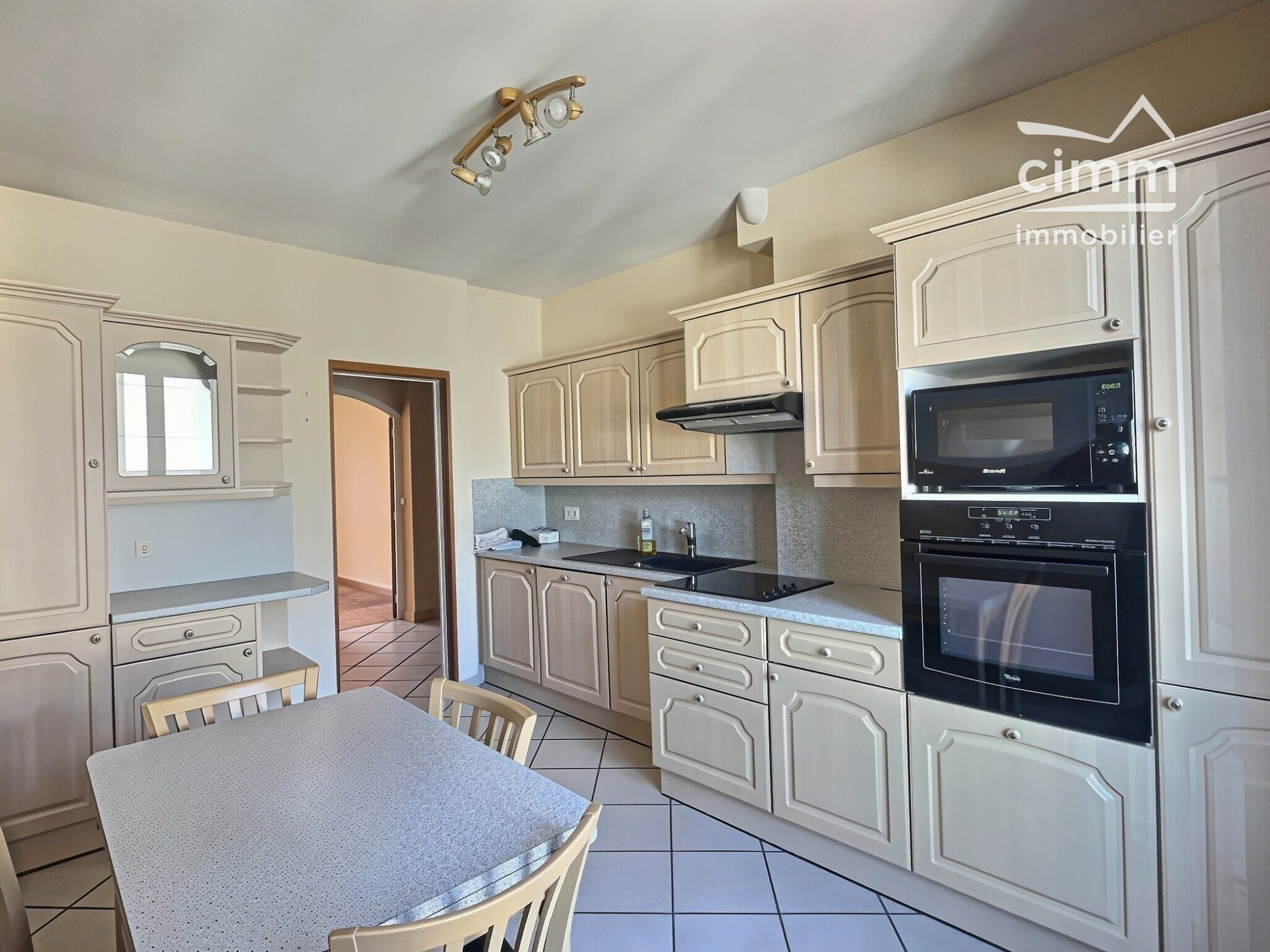 Appartement 3 pièces 83 m² · à Grenoble · 83 m² · 250 000 €